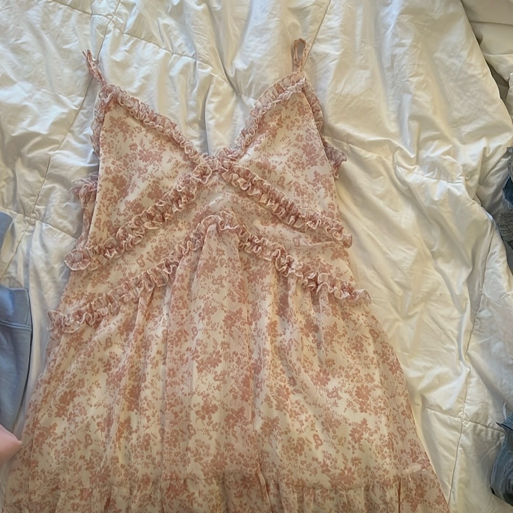 pink flows dress